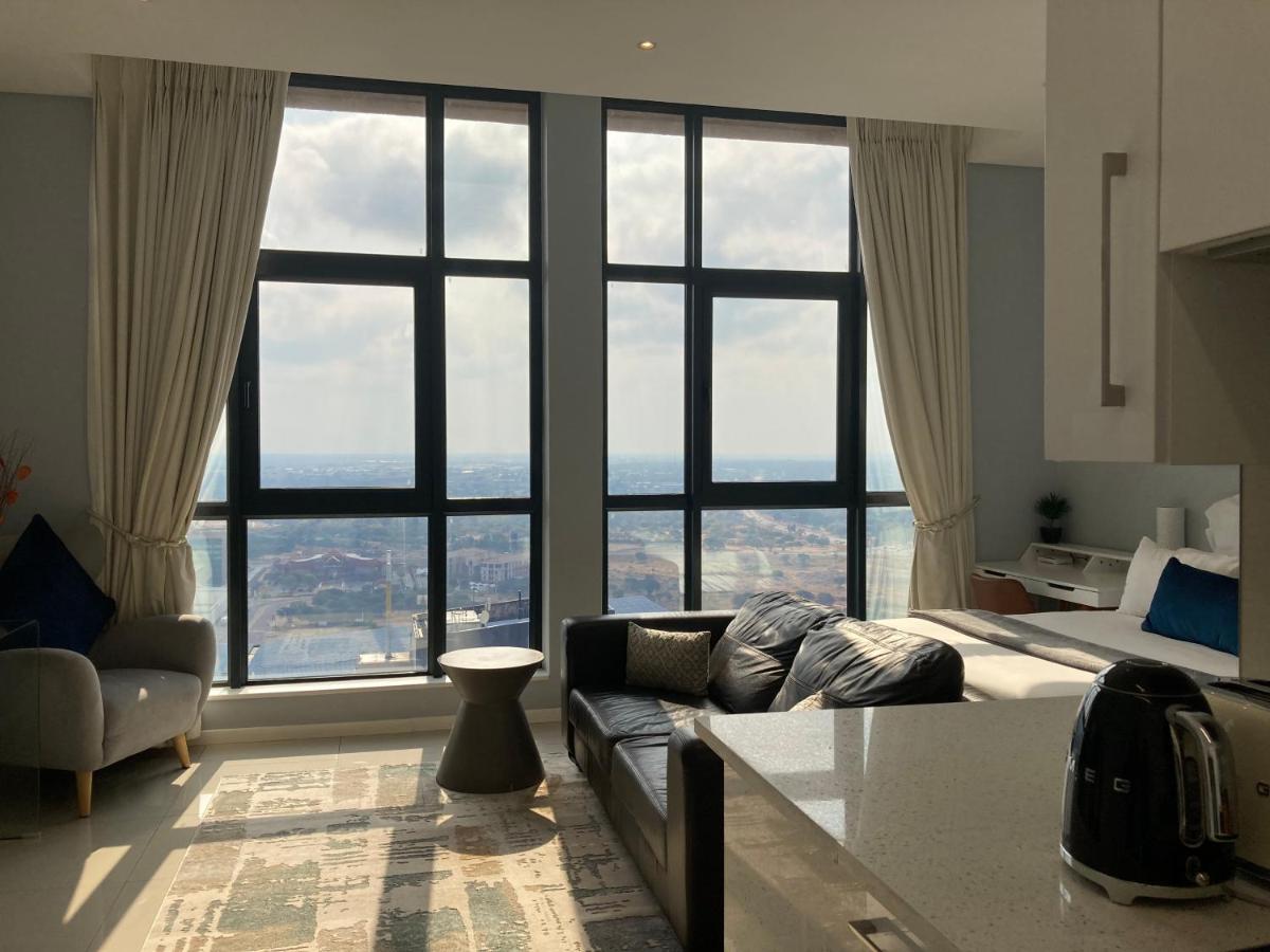 Urban Awe Apartment-Itowers 23Rd Floor Gaborone Zewnętrze zdjęcie
