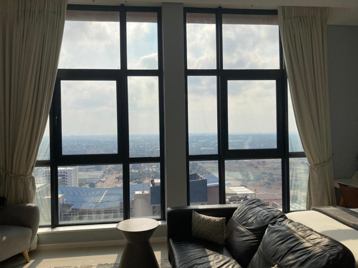 Urban Awe Apartment-Itowers 23Rd Floor Gaborone Zewnętrze zdjęcie