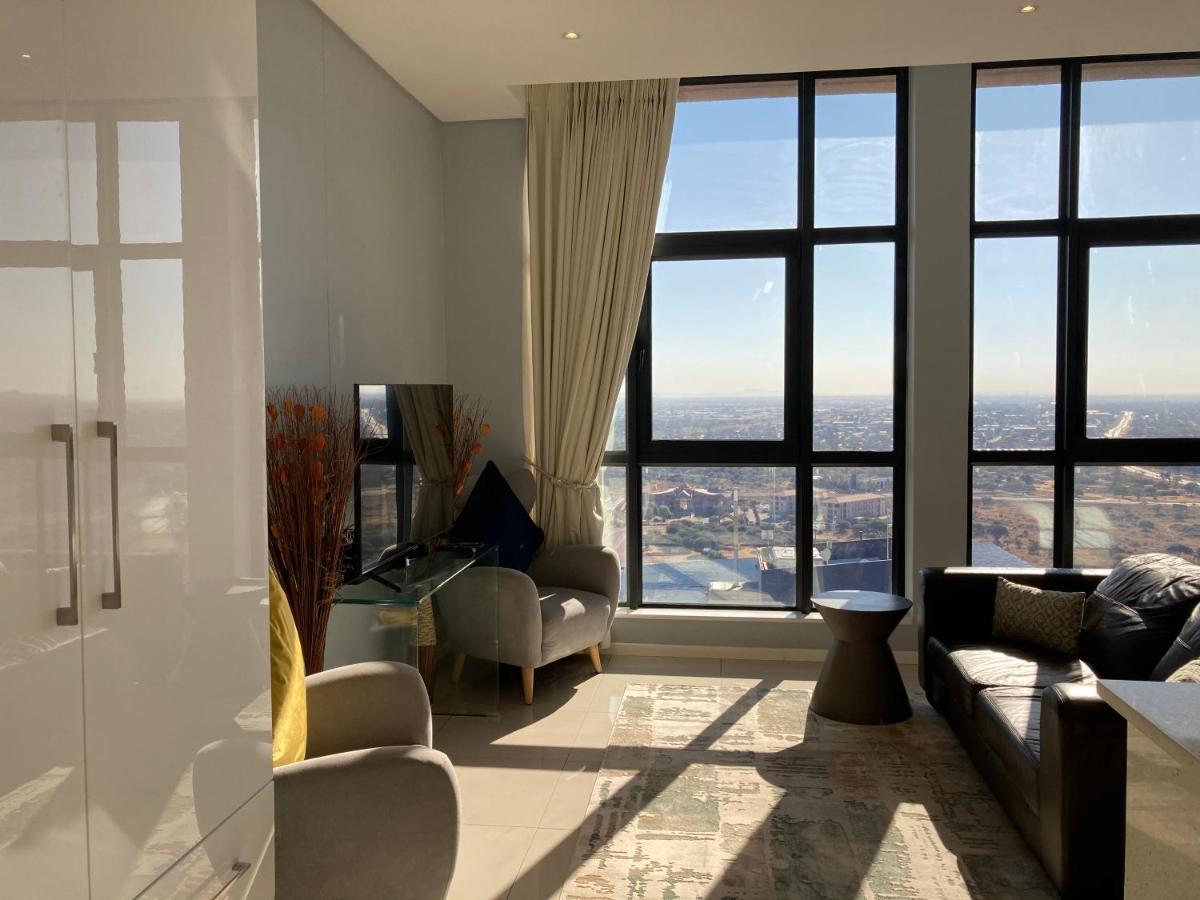 Urban Awe Apartment-Itowers 23Rd Floor Gaborone Zewnętrze zdjęcie